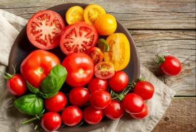 Bệnh gút có ăn được cà chua không?